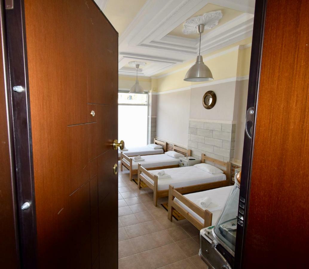 Comfort Room Salonicco Esterno foto